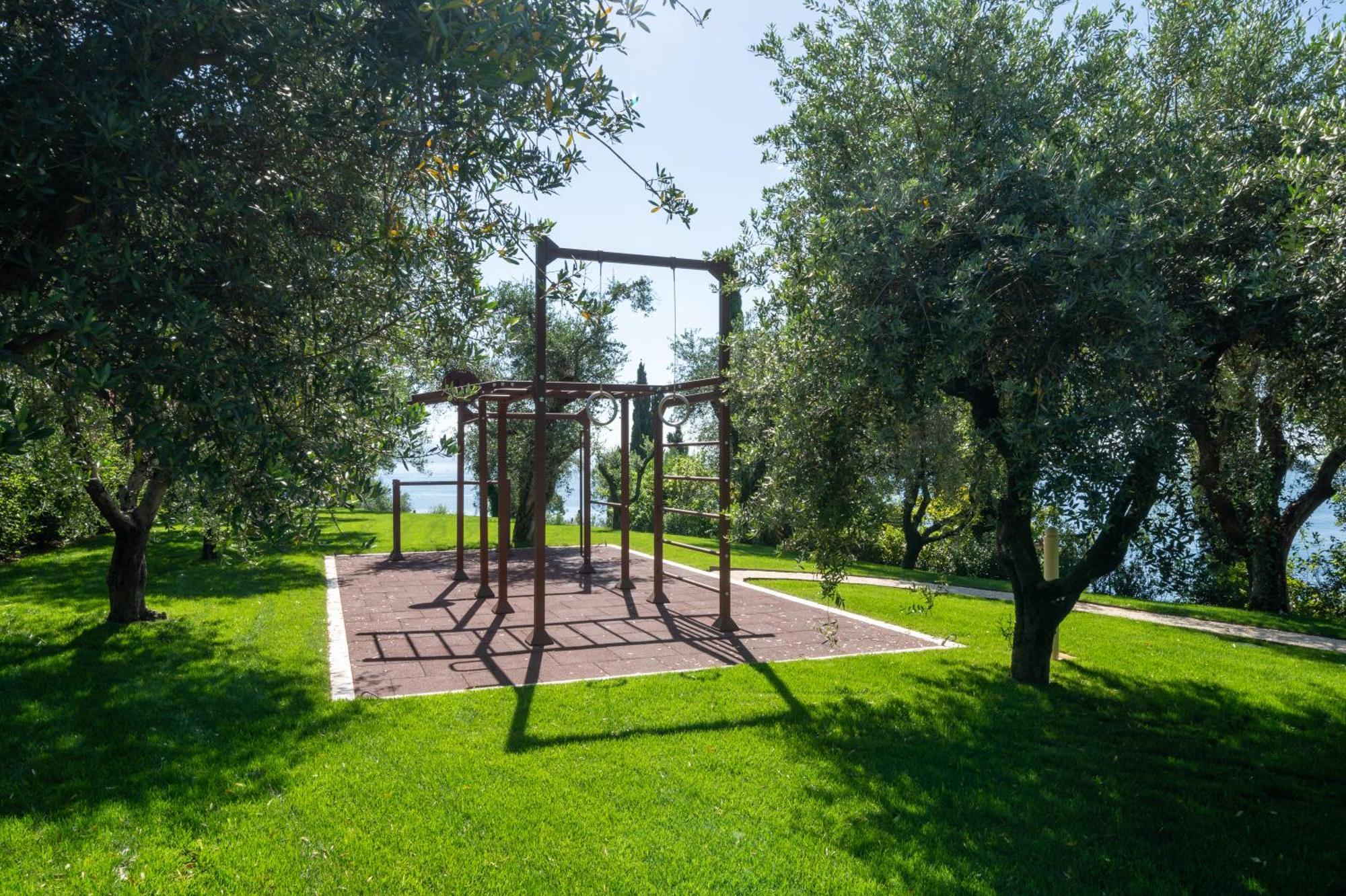 Villa Silvia Apartments San Felice del Benaco Esterno foto